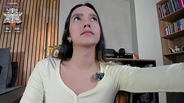 honeyhot69   online show from October 14, 2025, 11:00 am