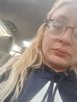 xWhoreAbleX Pika online show from March 16, 2026, 10:03 pm