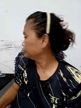 Fon Bigboobs online show from November 27, 2025, 3:47 pm