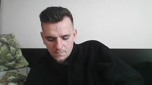 Snapshot of Huge_cock22cm chatting on March 19, 2025, 10:11 am Huge cock22cm online show from March 19, 2025, 10:11 am