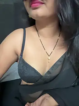 Snapshot of Magical-Couple-telugu chatting on November 9, 2025, 1:15 am Magical-Couple-telugu online show from November 9, 2025, 1:15 am