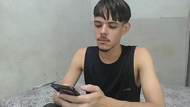 MicaelRian69 online show from May 20, 2026, 1:23 am