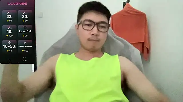 Snapshot of christopherlonger chatting on March 14, 2025, 5:05 am christopherlonger online show from March 14, 2025, 5:05 am