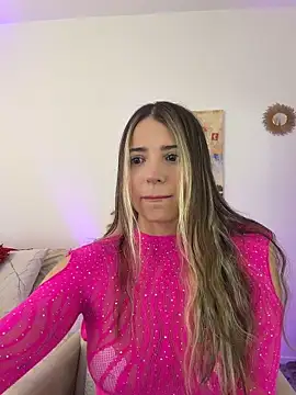 Ashleyjenner  online show from April 14, 2026, 2:34 pm