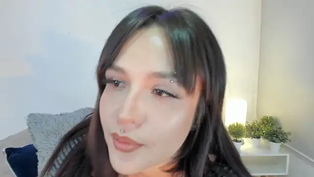 isa molly online show from February 4, 2025, 9:31 pm