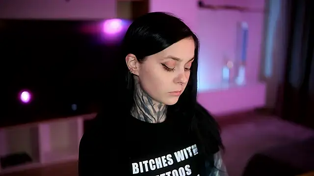 Snapshot of AcidPie chatting on October 21, 2025, 8:09 pm AcidPie online show from October 21, 2025, 8:09 pm