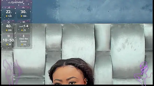 Snapshot of CamilaBenitez chatting on September 25, 2025, 11:08 pm CamilaBenitez online show from September 25, 2025, 11:08 pm