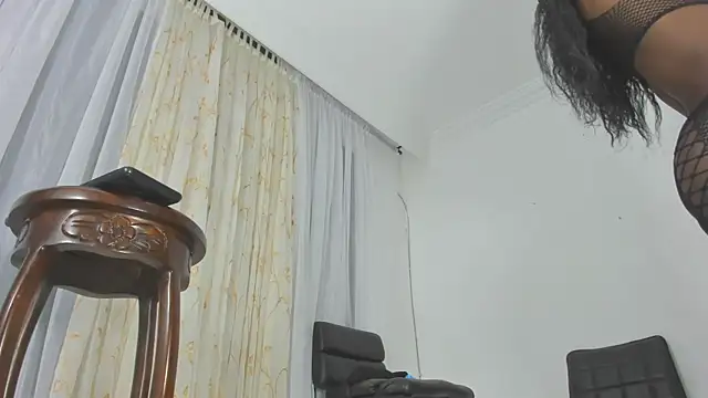 Snapshot of Alex_Keit chatting on September 12, 2025, 1:44 pm Alex Keit online show from September 12, 2025, 1:44 pm