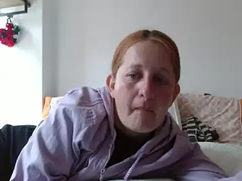 Snapshot of ViioletaMora chatting on February 3, 2025, 3:49 pm ViioletaMora online show from February 3, 2025, 3:49 pm