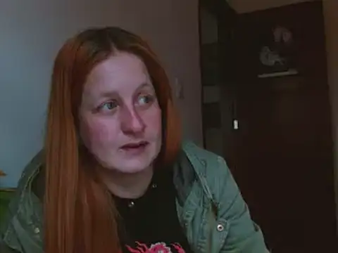 Snapshot of ViioletaMora chatting on November 28, 2025, 9:28 pm ViioletaMora online show from November 28, 2025, 9:28 pm