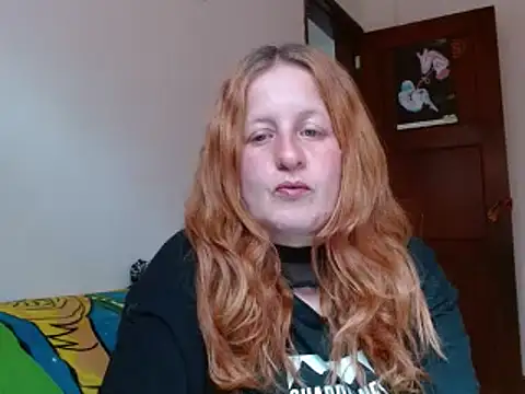 Snapshot of ViioletaMora chatting on November 30, 2025, 8:24 pm ViioletaMora online show from November 30, 2025, 8:24 pm