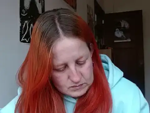 Snapshot of ViioletaMora chatting on January 5, 2026, 7:39 pm ViioletaMora online show from January 5, 2026, 7:39 pm