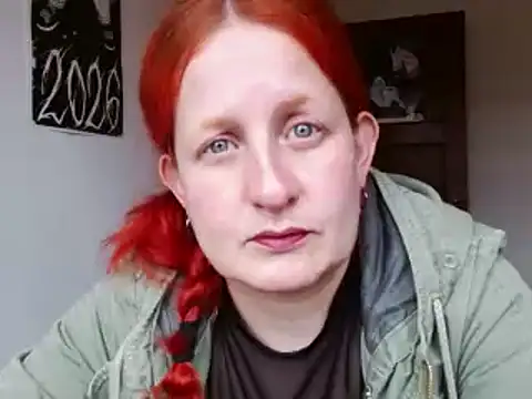 Snapshot of ViioletaMora chatting on January 12, 2026, 7:30 pm ViioletaMora online show from January 12, 2026, 7:30 pm