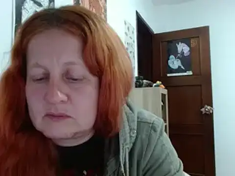 Snapshot of ViioletaMora chatting on February 13, 2026, 3:46 am ViioletaMora online show from February 13, 2026, 3:46 am