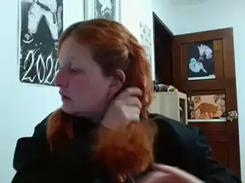 Snapshot of ViioletaMora chatting on February 21, 2026, 7:31 am ViioletaMora online show from February 21, 2026, 7:31 am