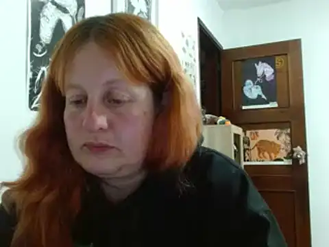 Snapshot of ViioletaMora chatting on February 26, 2026, 2:21 am ViioletaMora online show from February 26, 2026, 2:21 am