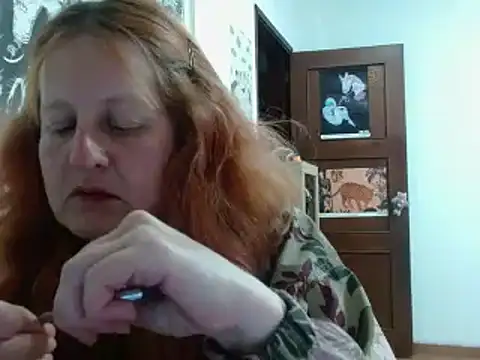 Snapshot of ViioletaMora chatting on March 5, 2026, 4:52 am ViioletaMora online show from March 5, 2026, 4:52 am