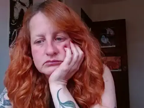 Snapshot of ViioletaMora chatting on March 19, 2026, 9:52 pm ViioletaMora online show from March 19, 2026, 9:52 pm