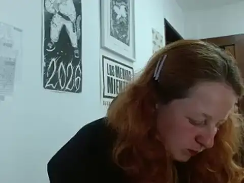 Snapshot of ViioletaMora chatting on March 24, 2026, 2:16 am ViioletaMora online show from March 24, 2026, 2:16 am