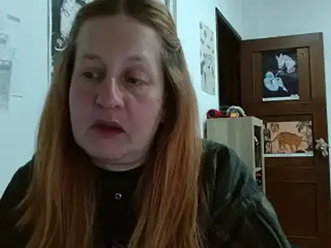 Snapshot of ViioletaMora chatting on April 12, 2026, 3:11 am ViioletaMora online show from April 12, 2026, 3:11 am