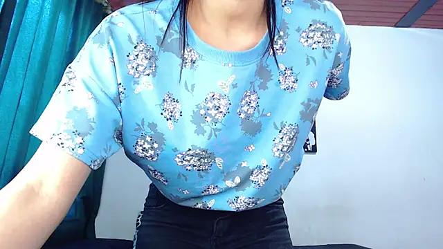 Snapshot of Ariel_Zeo1 chatting on January 27, 2025, 7:13 pm Ariel Zeo1 online show from January 27, 2025, 7:13 pm