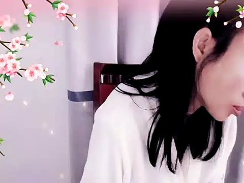 xiaoxuer online show from December 16, 2024, 6:53 am