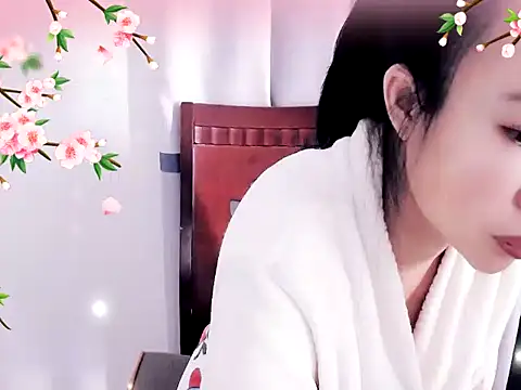 xiaoxuer online show from January 27, 2025, 3:47 am
