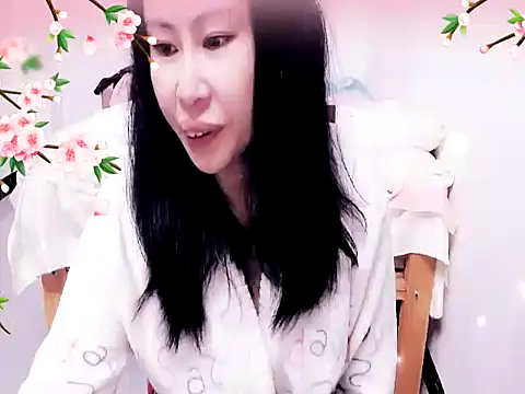 xiaoxuer online show from February 22, 2025, 5:02 am