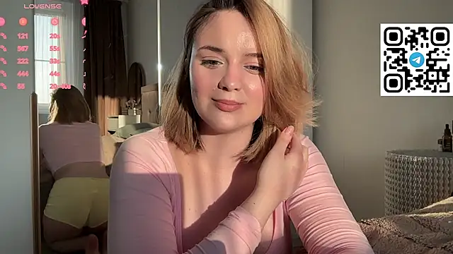 Snapshot of Pleasant_fun chatting on March 13, 2026, 12:45 pm Pleasant fun online show from March 13, 2026, 12:45 pm