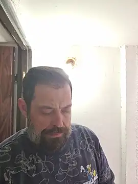 zefside42 online show from December 17, 2025, 11:05 am