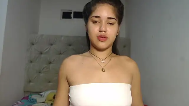 Melody phillips2 online show from October 19, 2025, 10:38 am