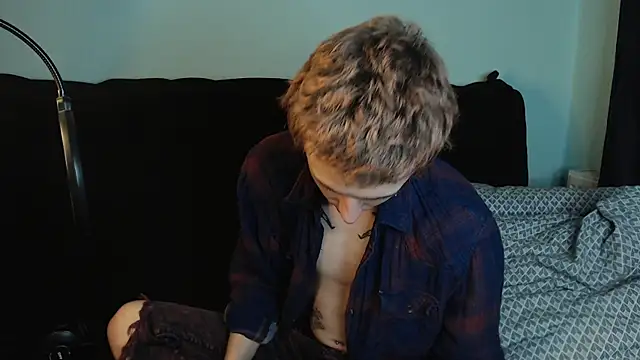 Snapshot of axxxturel chatting on December 2, 2024, 1:25 am axxxturel online show from December 2, 2024, 1:25 am