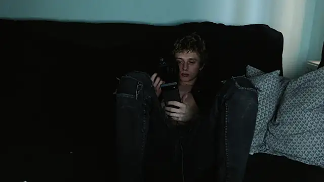 Snapshot of axxxturel chatting on January 11, 2025, 1:01 pm axxxturel online show from January 11, 2025, 1:01 pm