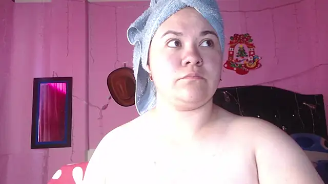 NikkiRous  online show from November 1, 2025, 12:29 pm