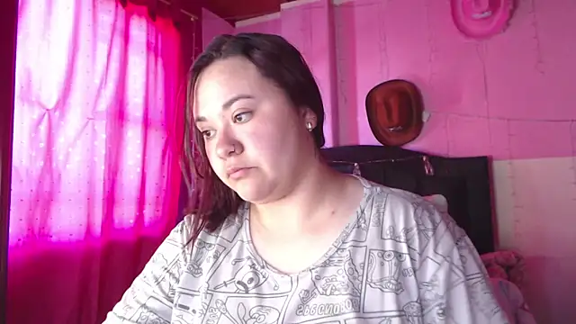 NikkiRous  online show from February 10, 2026, 1:15 pm