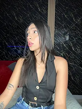 Ema azel online show from November 15, 2025, 1:29 pm