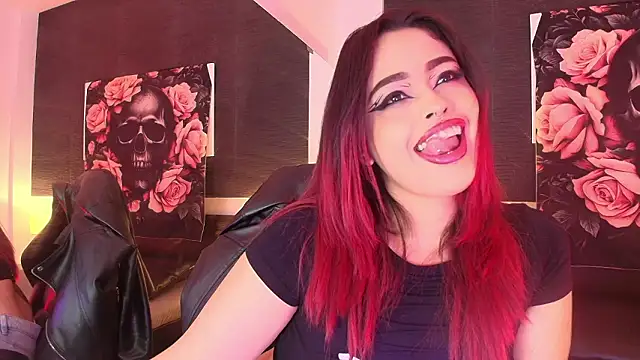 Snapshot of EvaaFoxxy1 chatting on February 9, 2026, 11:58 am EvaaFoxxy1 online show from February 9, 2026, 11:58 am