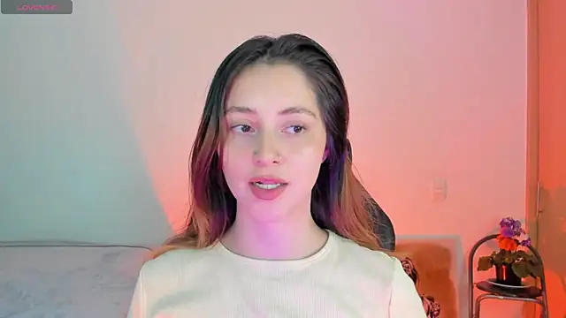 annie mora online show from December 5, 2025, 2:53 am