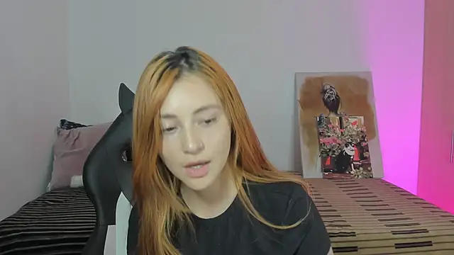 annie mora online show from February 13, 2026, 1:34 am