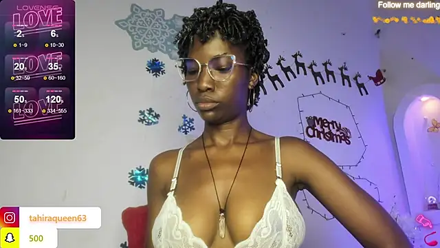 Snapshot of Tahira_21_ chatting on January 6, 2025, 7:35 pm Tahira 21 online show from January 6, 2025, 7:35 pm