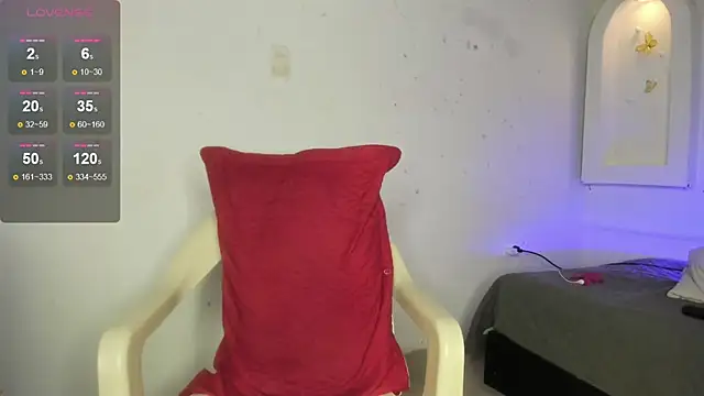 Snapshot of Tahira_21_ chatting on January 17, 2025, 10:23 pm Tahira 21 online show from January 17, 2025, 10:23 pm