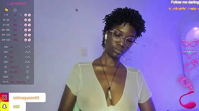 Snapshot of Tahira_21_ chatting on January 23, 2025, 10:11 pm Tahira 21 online show from January 23, 2025, 10:11 pm