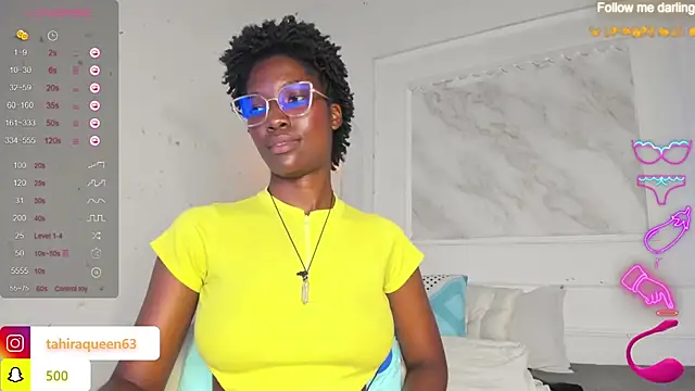 Snapshot of Tahira_21_ chatting on January 29, 2025, 10:43 pm Tahira 21 online show from January 29, 2025, 10:43 pm