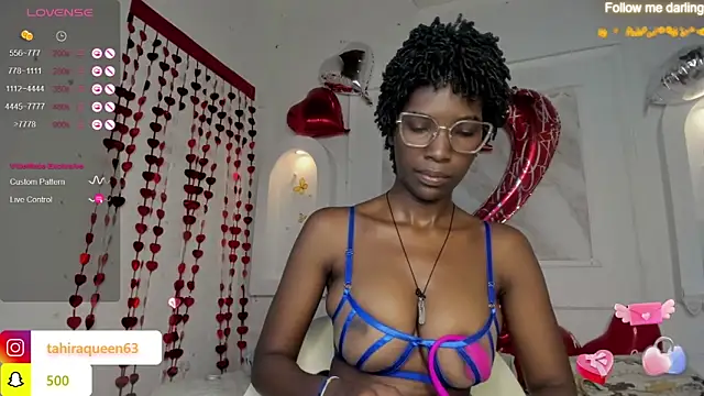 Snapshot of Tahira_21_ chatting on February 10, 2025, 10:19 pm Tahira 21 online show from February 10, 2025, 10:19 pm