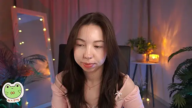 Sarah Son online show from February 3, 2025, 5:51 am