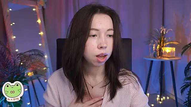 Sarah Son online show from February 10, 2025, 5:36 am