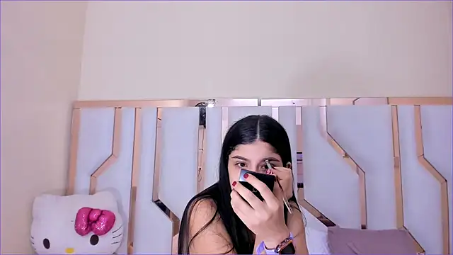 TifanyChill online show from September 19, 2025, 8:09 pm