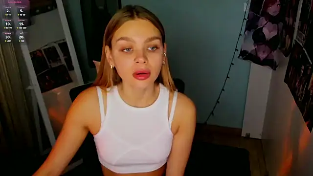 Molly sweetie online show from September 11, 2025, 5:51 am