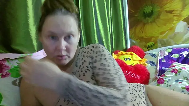 Snapshot of pussykroshka chatting on October 4, 2025, 4:16 pm pussykroshka online show from October 4, 2025, 4:16 pm