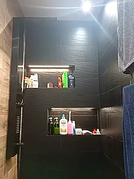 Sweet bear69 online show from February 10, 2025, 7:38 pm